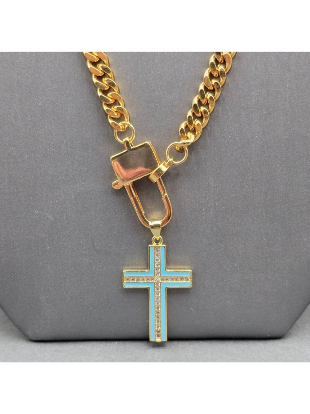 Melania Clara Wendy Necklace Blue Enamel Cross Pendant Gold Plated Curb Chain 16 - Picture 3 of 16